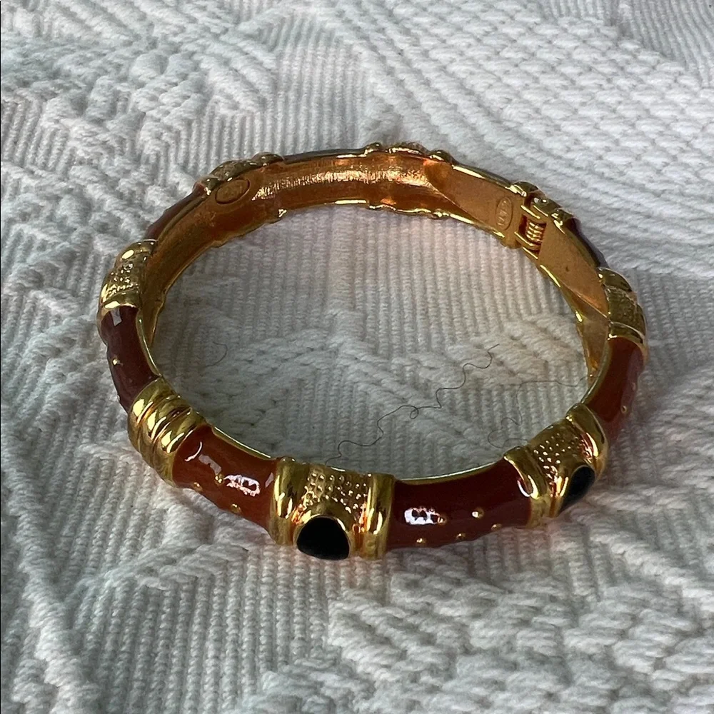 Joan Rivers bangles and earring set - Picture 7 of 10